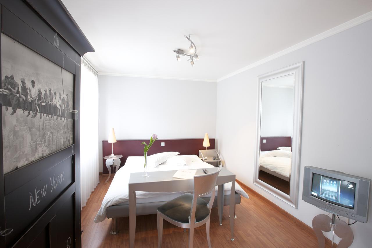 Hotel Bellevue Porrentruy Habitación foto